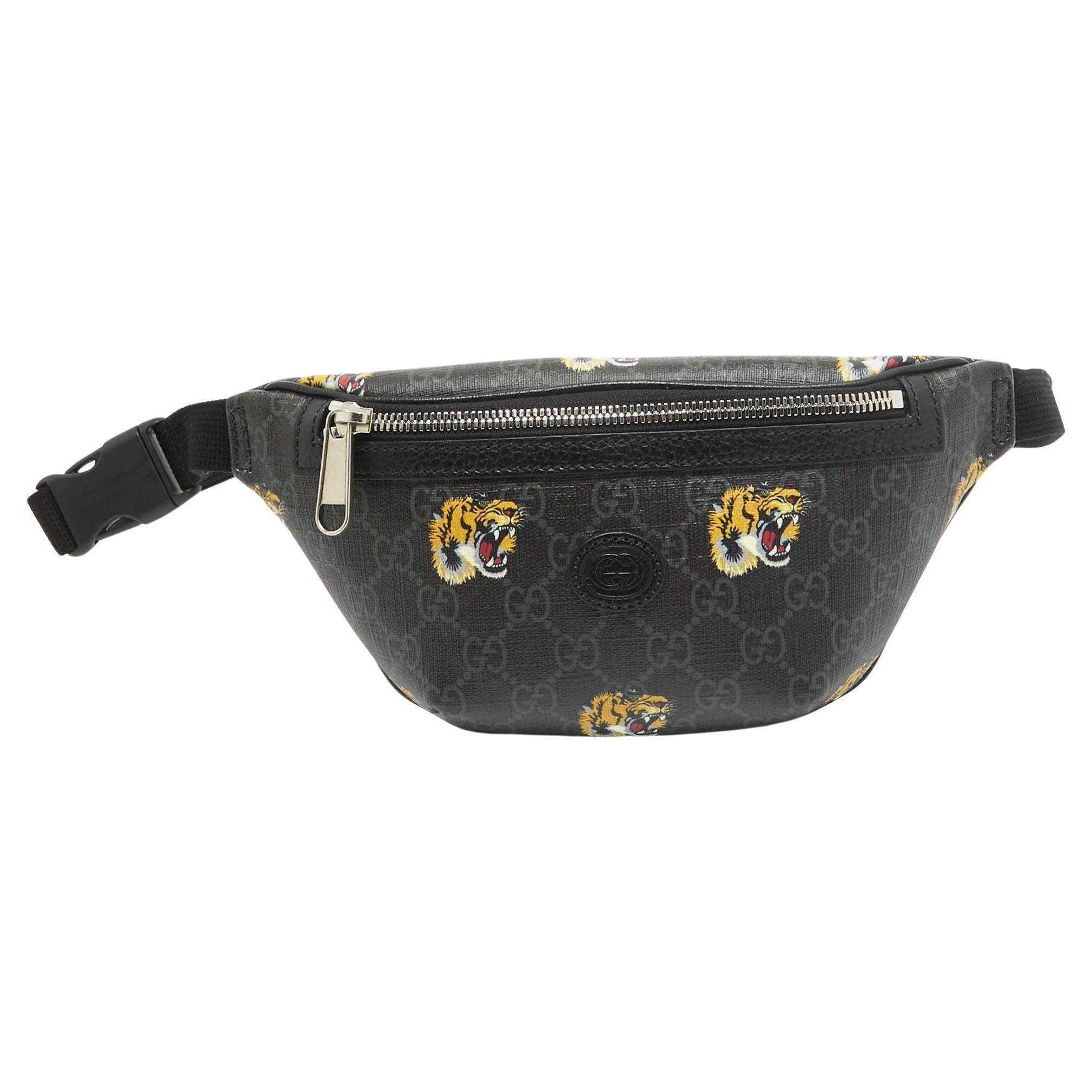 Gucci Black GG Supreme Canvas Tiger Print Belt Bag For Sale