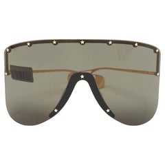Gucci Schwarz/Gold GG0541S Nieten Maske Schild-Sonnenbrille mit Nieten