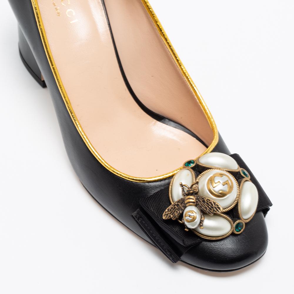 Women's Gucci Black/Gold Leather Bee Pearl Embellished Block Heel Pumps Size 36.5