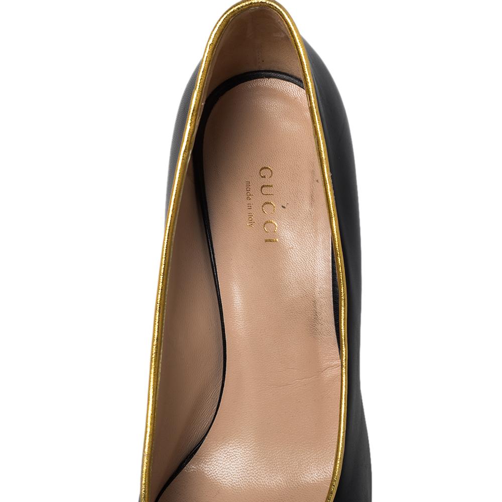 Gucci Black/Gold Leather Bee Pearl Pumps Size 38 2