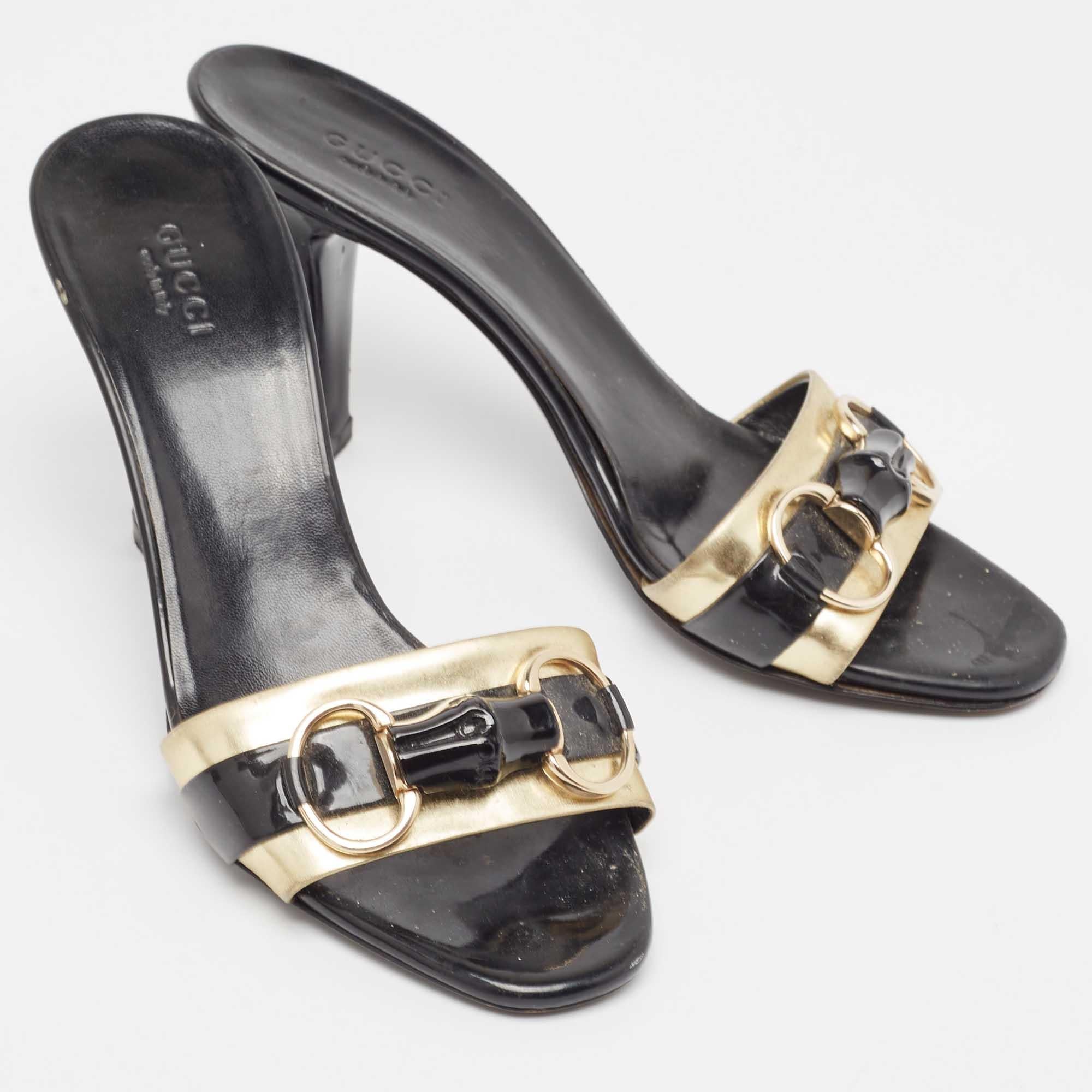 De las mujeres Gucci Sandalias Slip On Cuero Negro/Oro Talla 36