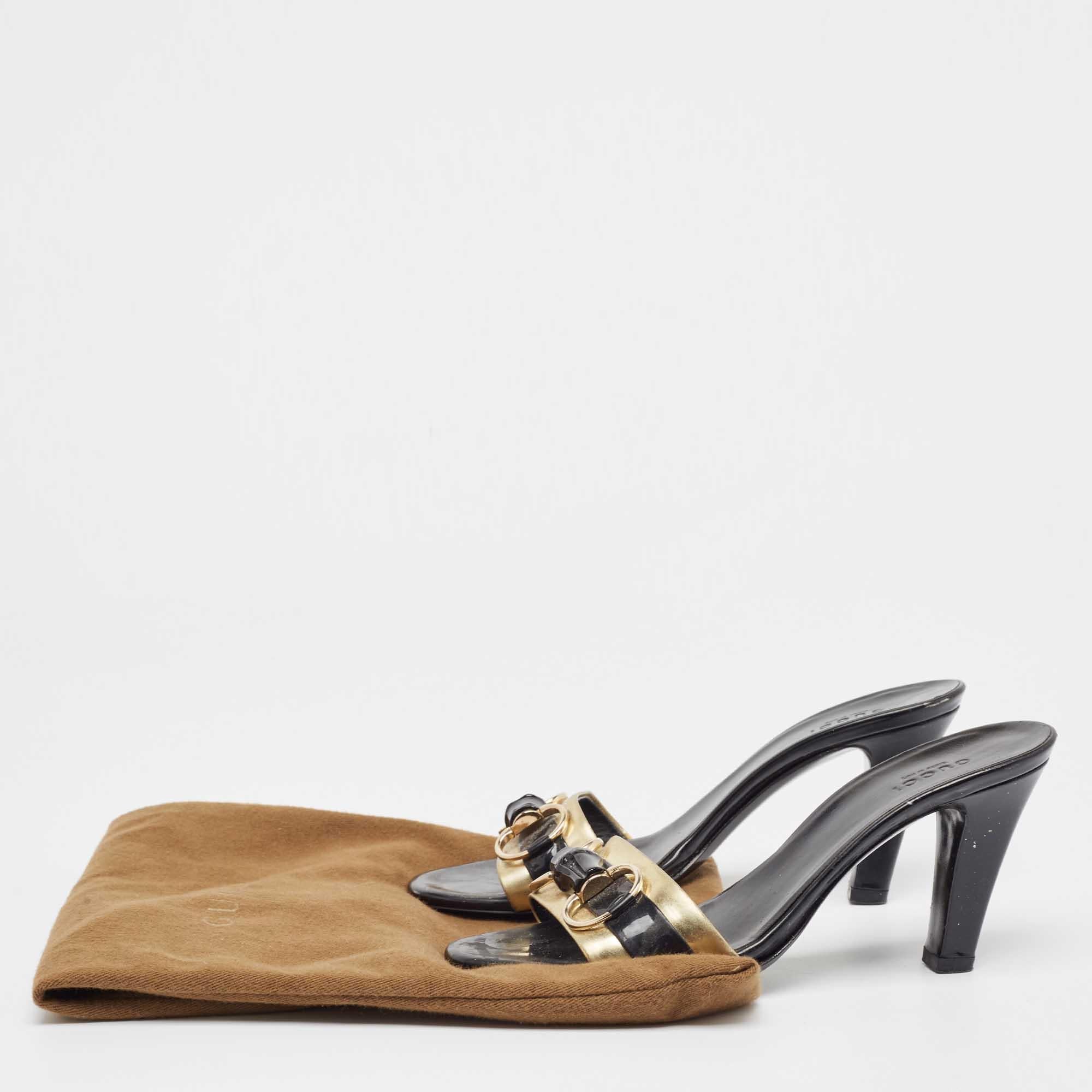 Gucci Sandalias Slip On Cuero Negro/Oro Talla 36 5