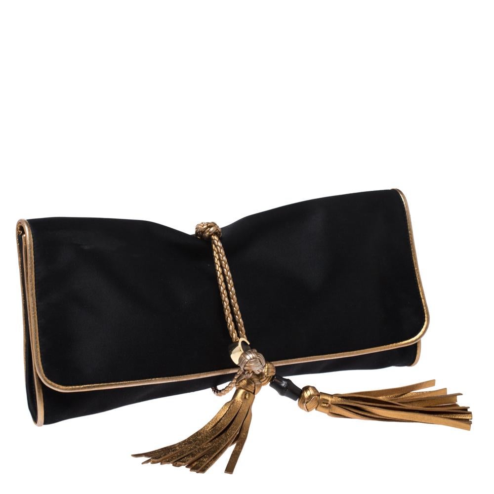 Gucci Black/Gold Satin Malika Evening Clutch In Good Condition In Dubai, Al Qouz 2