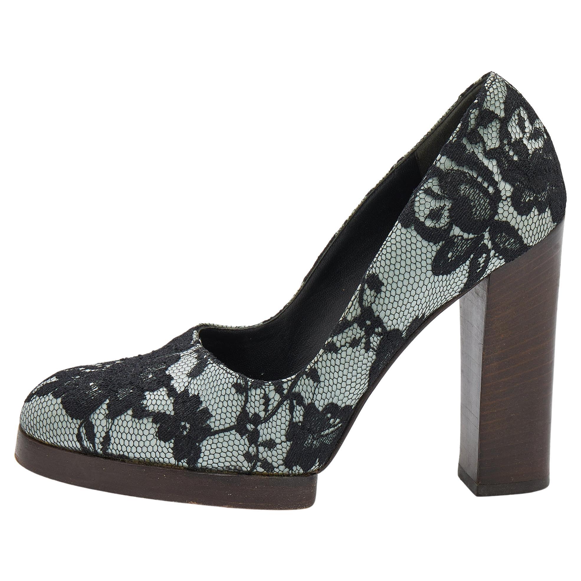 Gucci Black/Grey Floral Lace And Satin Block Heel Pumps Size 36 For Sale
