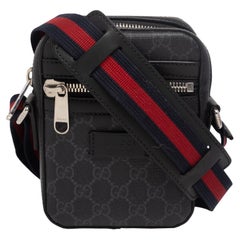 Gucci Black/Grey GG Supreme Canvas And Leather Messenger Bag