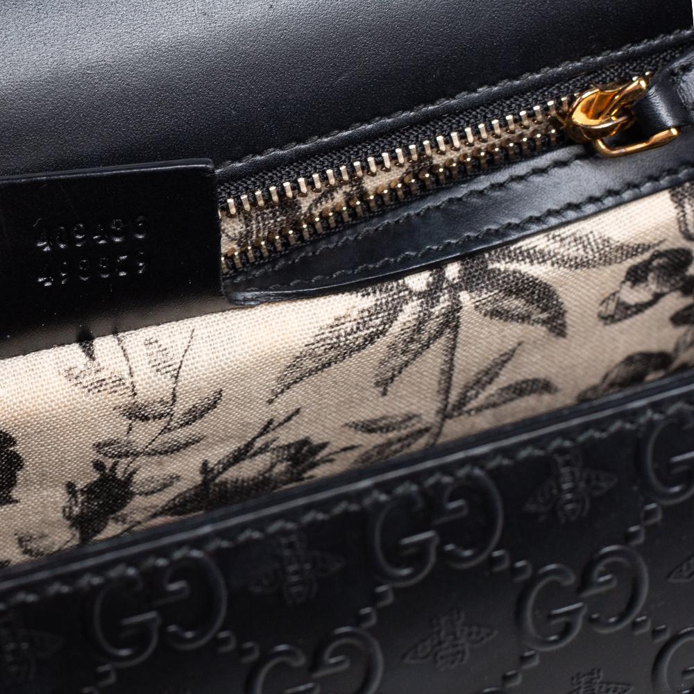 Gucci Black Guccissima Bee Embossed Leather Medium Padlock Shoulder Bag 2