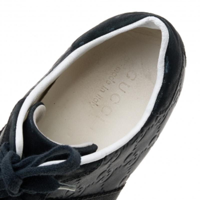 Gucci Nero Guccissima, pelle e pelle scamosciata con dettaglio Web, scarpe da ginnastica basse taglia 42 in vendita 1