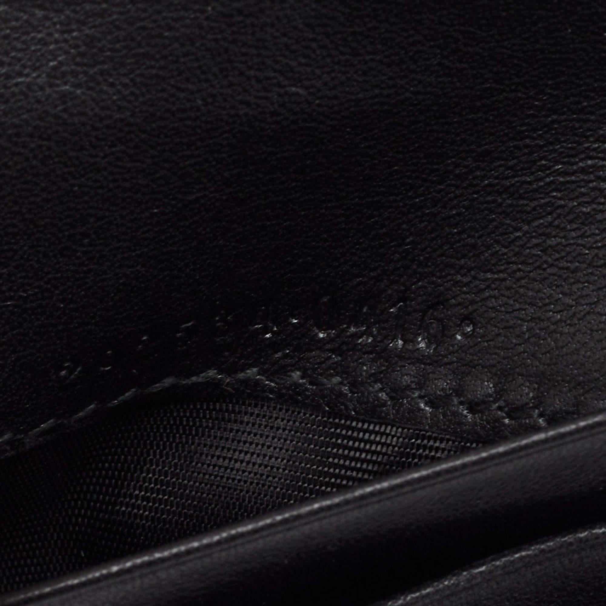 Gucci Black Guccissima Leather Bifold Wallet 4