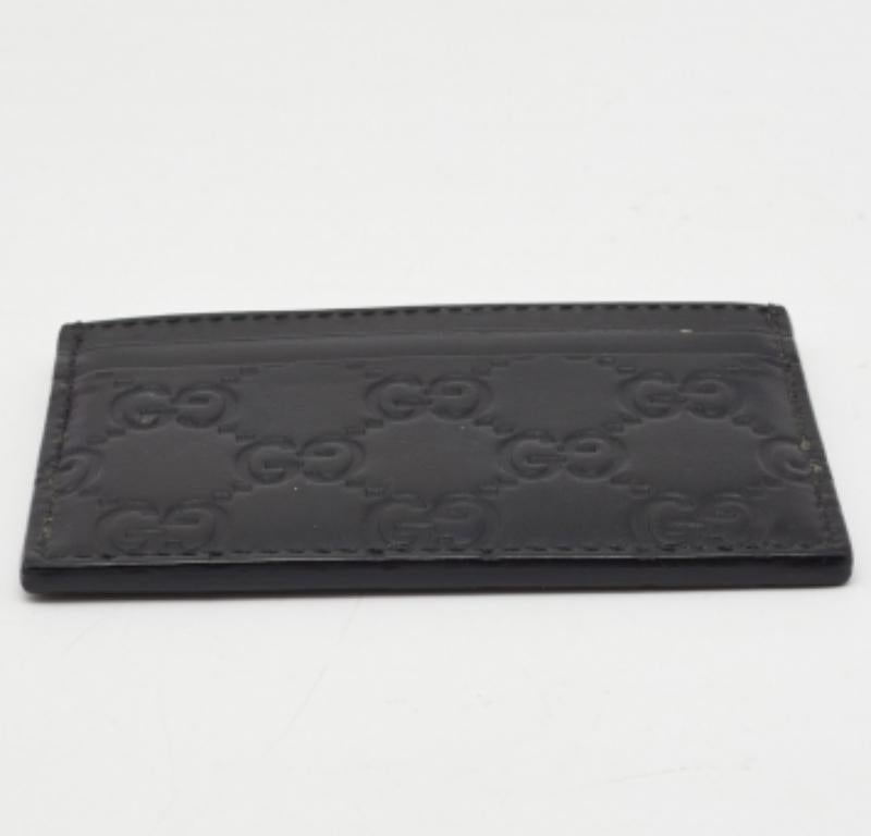 Portacarte Gucci in pelle nera Guccissima in vendita 1