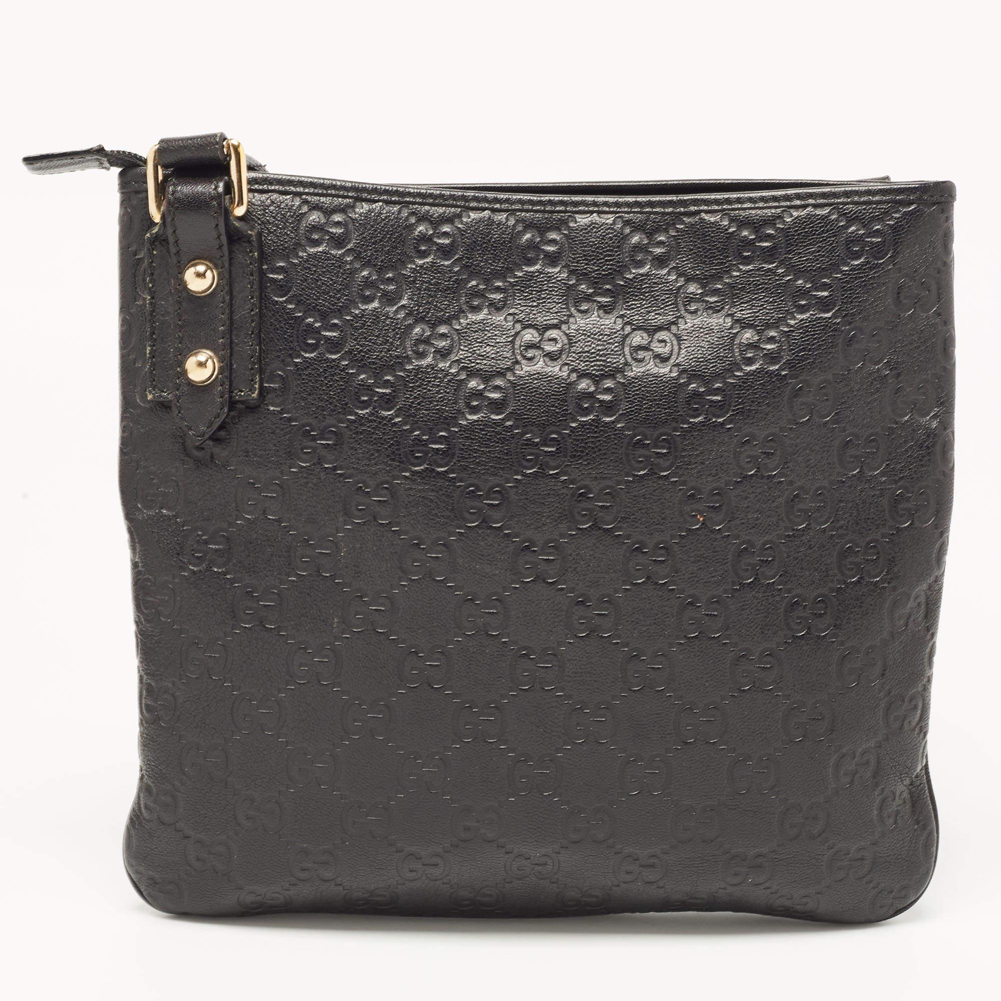 Gucci Black Guccissima Leather Messenger Bag For Sale 6
