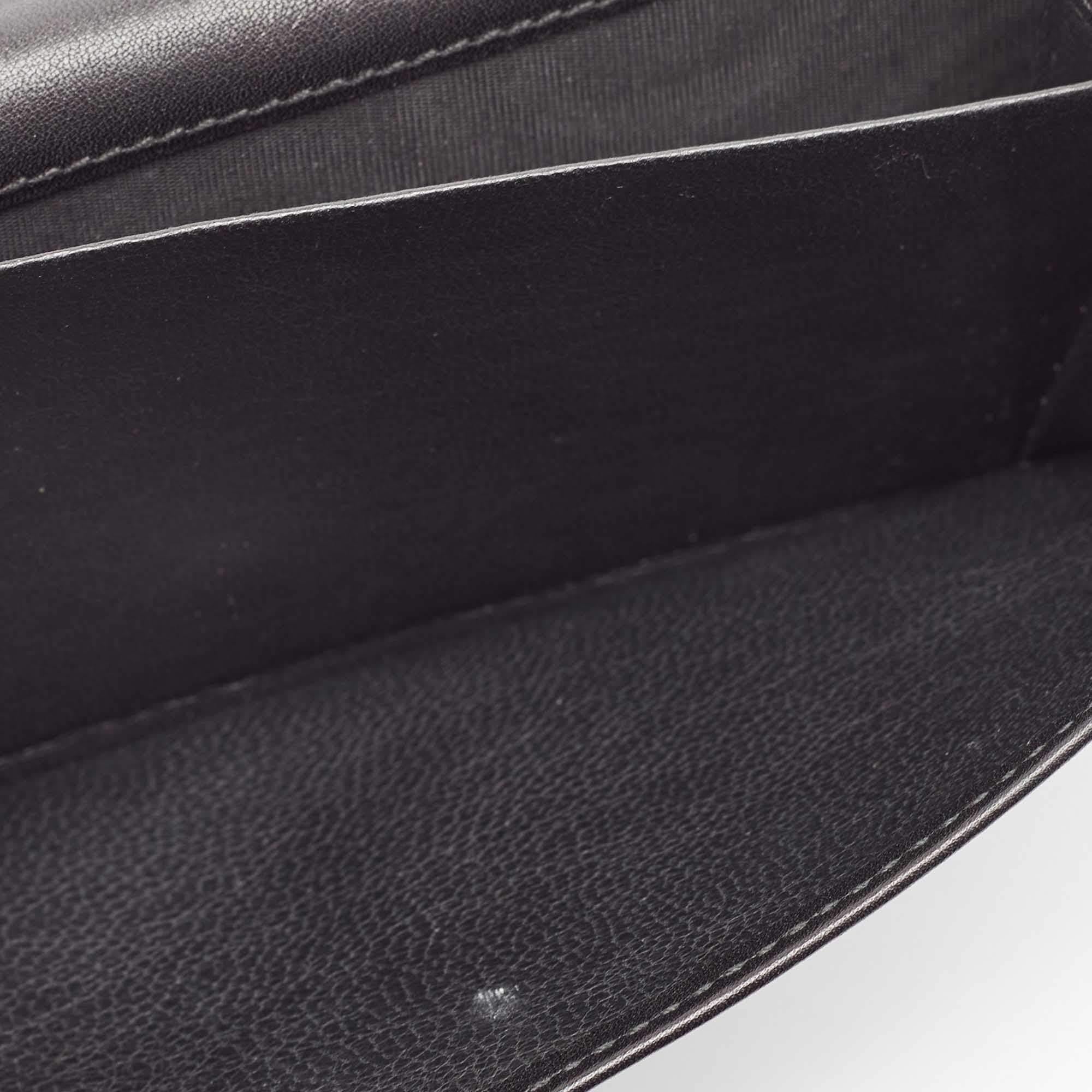 Gucci Black Guccissima Leather Metal Bar Continental Wallet For Sale 1