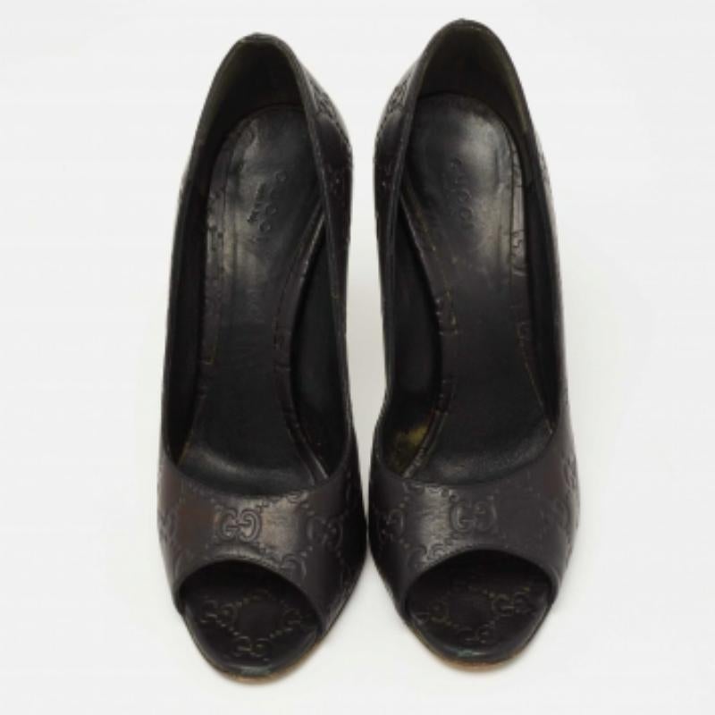 Gucci Black Guccissima Leather Open Toe Pumps Size 38 1