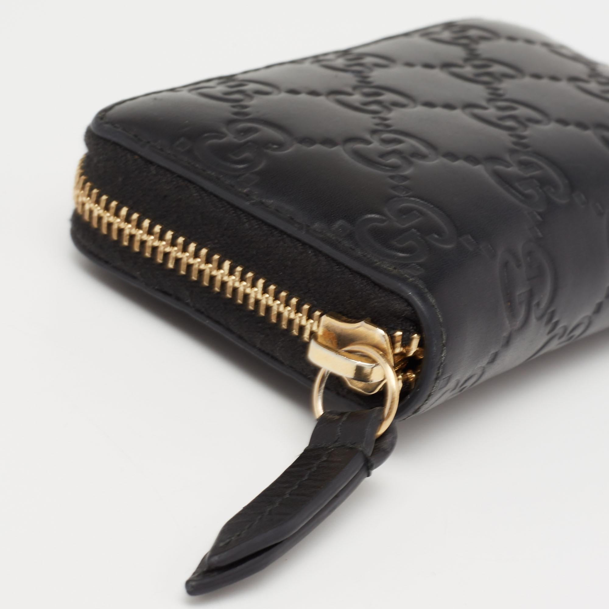 Gucci Black Guccissima Leather Signature Zip Around Card Case 3