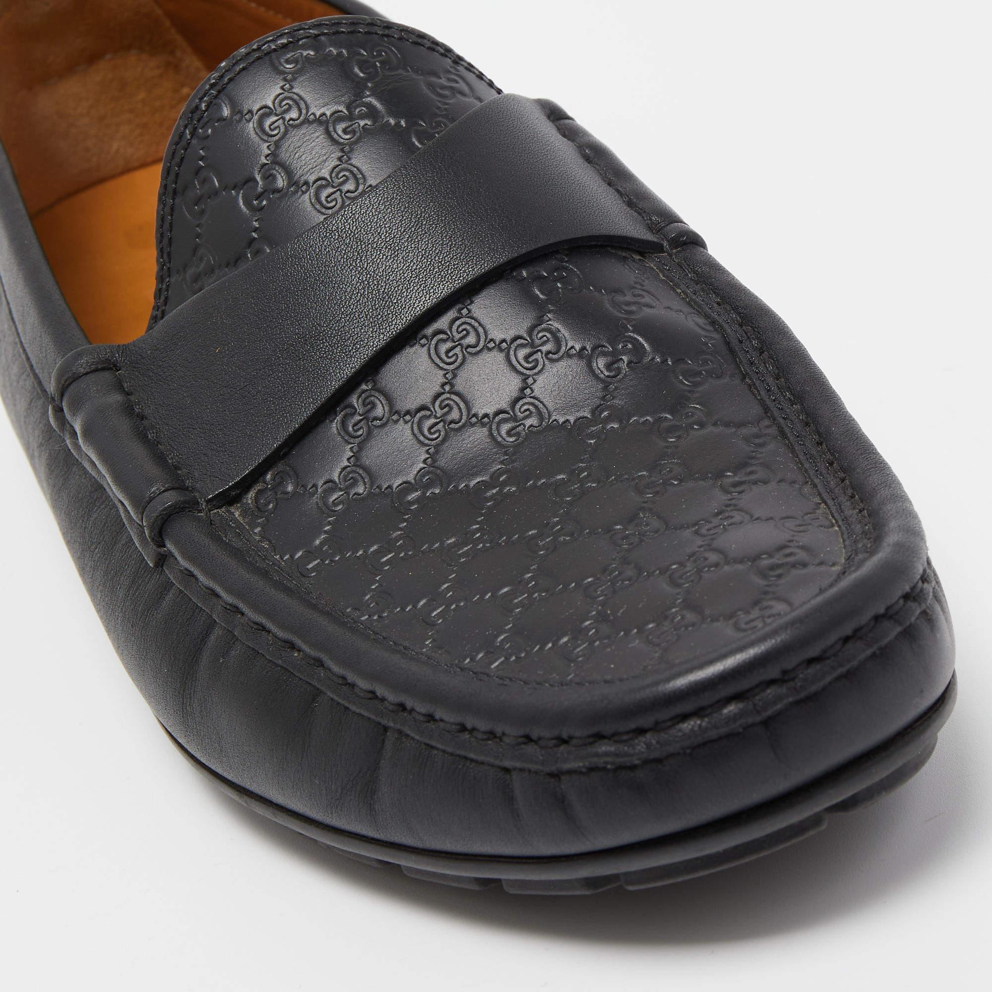 Gucci Black Guccissima Leather Slip On Loafers Size 40 For Sale 4