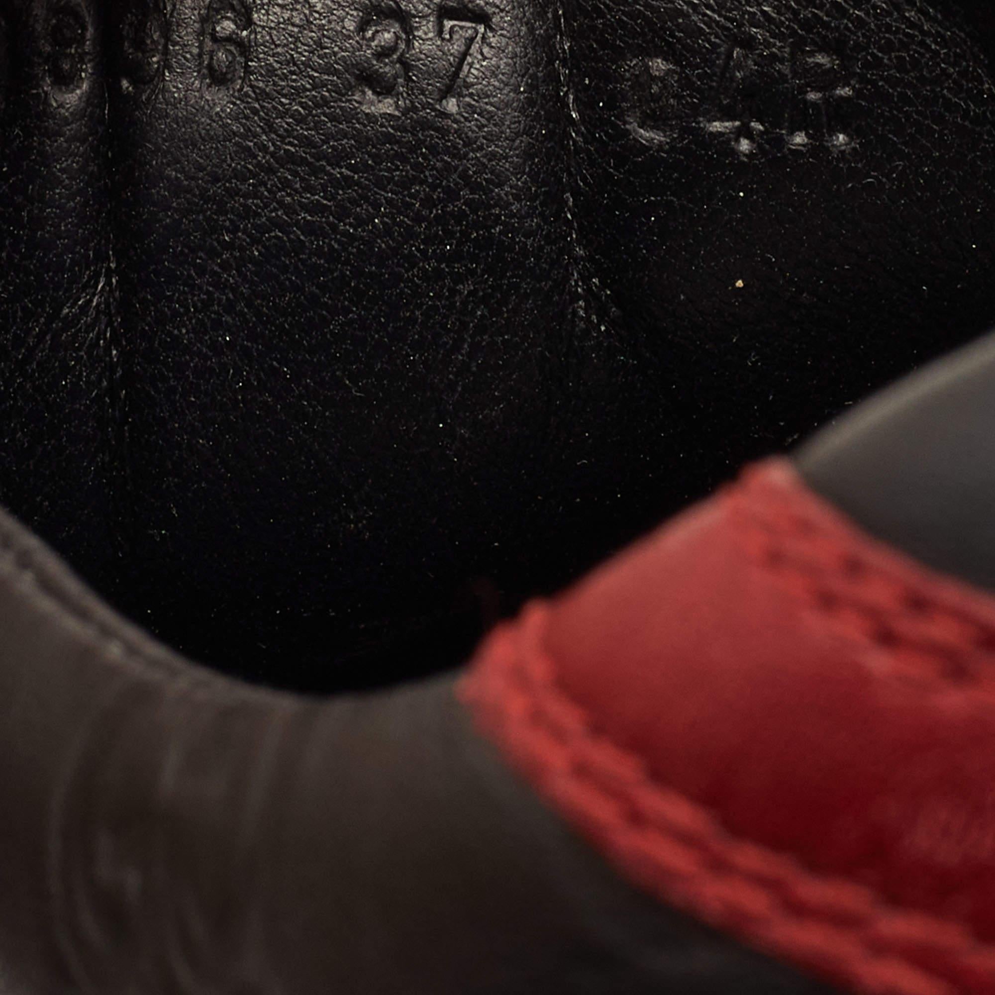 Women's Gucci Black Guccissima Leather Web Ace Sneakers Size 37