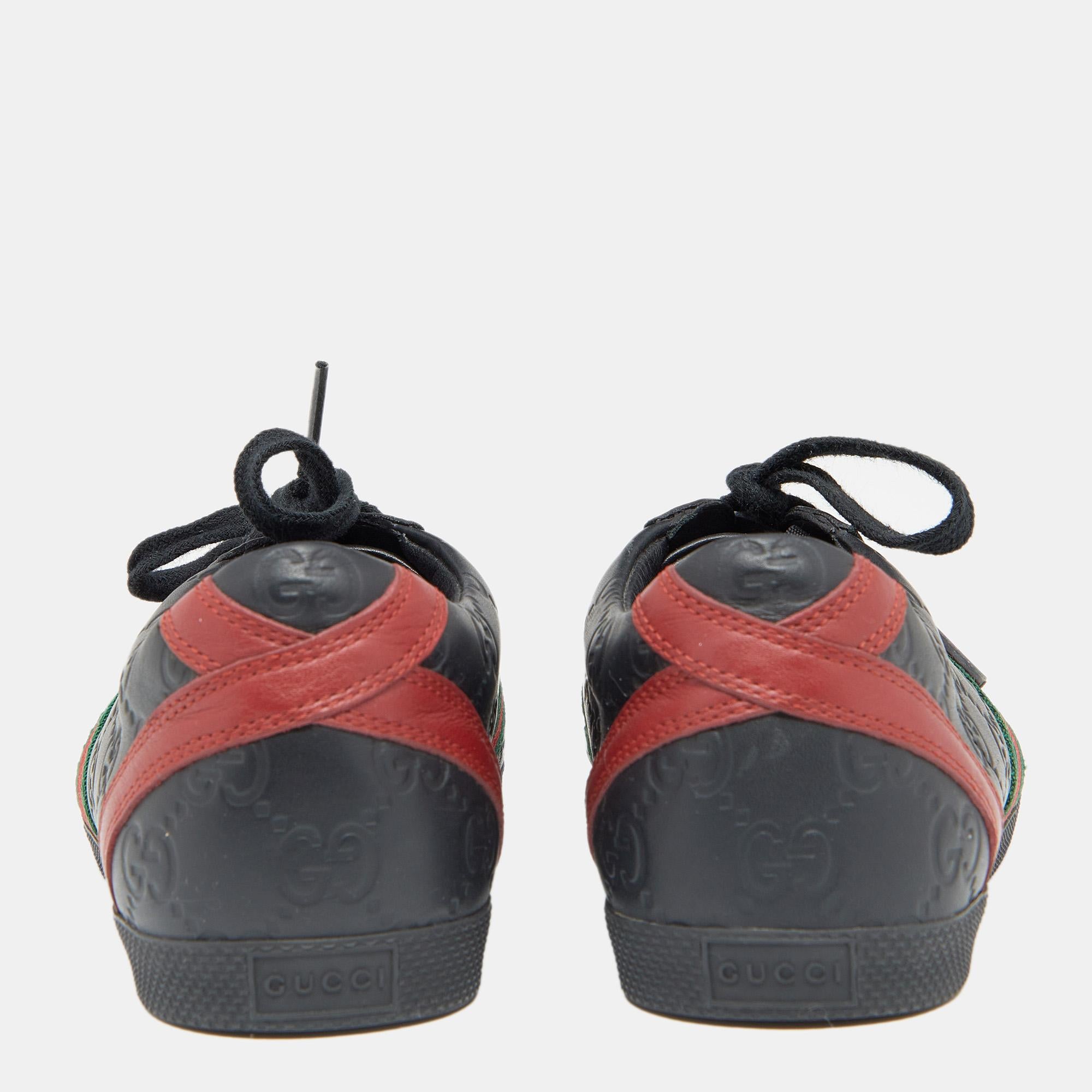 Gucci Black Guccissima Leather Web Low Top Sneakers Size 37 In Good Condition In Dubai, Al Qouz 2