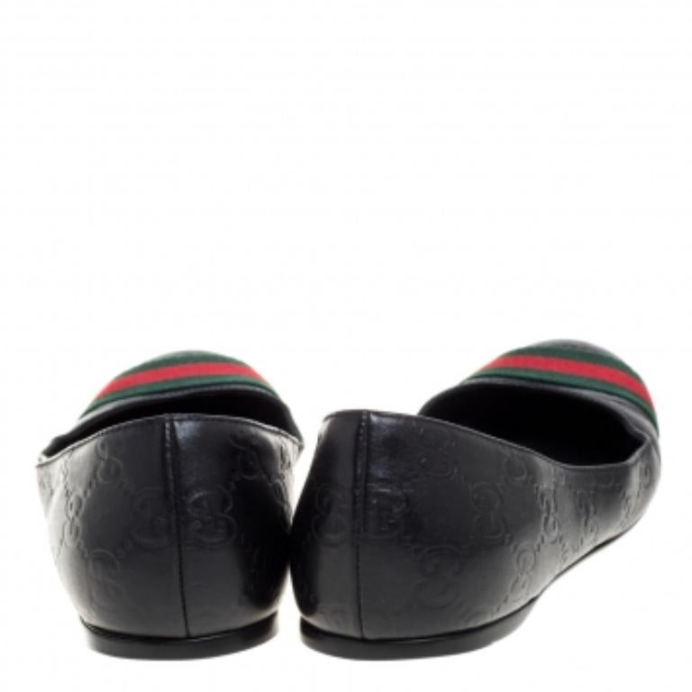 Gucci Black Guccissima Leather Web Stripe Ballet Flats Size 35.5 In Fair Condition For Sale In Dubai, Al Qouz 2