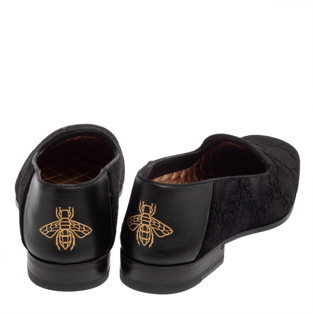 Gucci Black Guccissima Velvet And Leather Loafers Size 41 In Good Condition In Dubai, Al Qouz 2