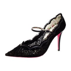 Gucci Black Lace And Leather Virginia Mary Jane Pumps Size 39.5
