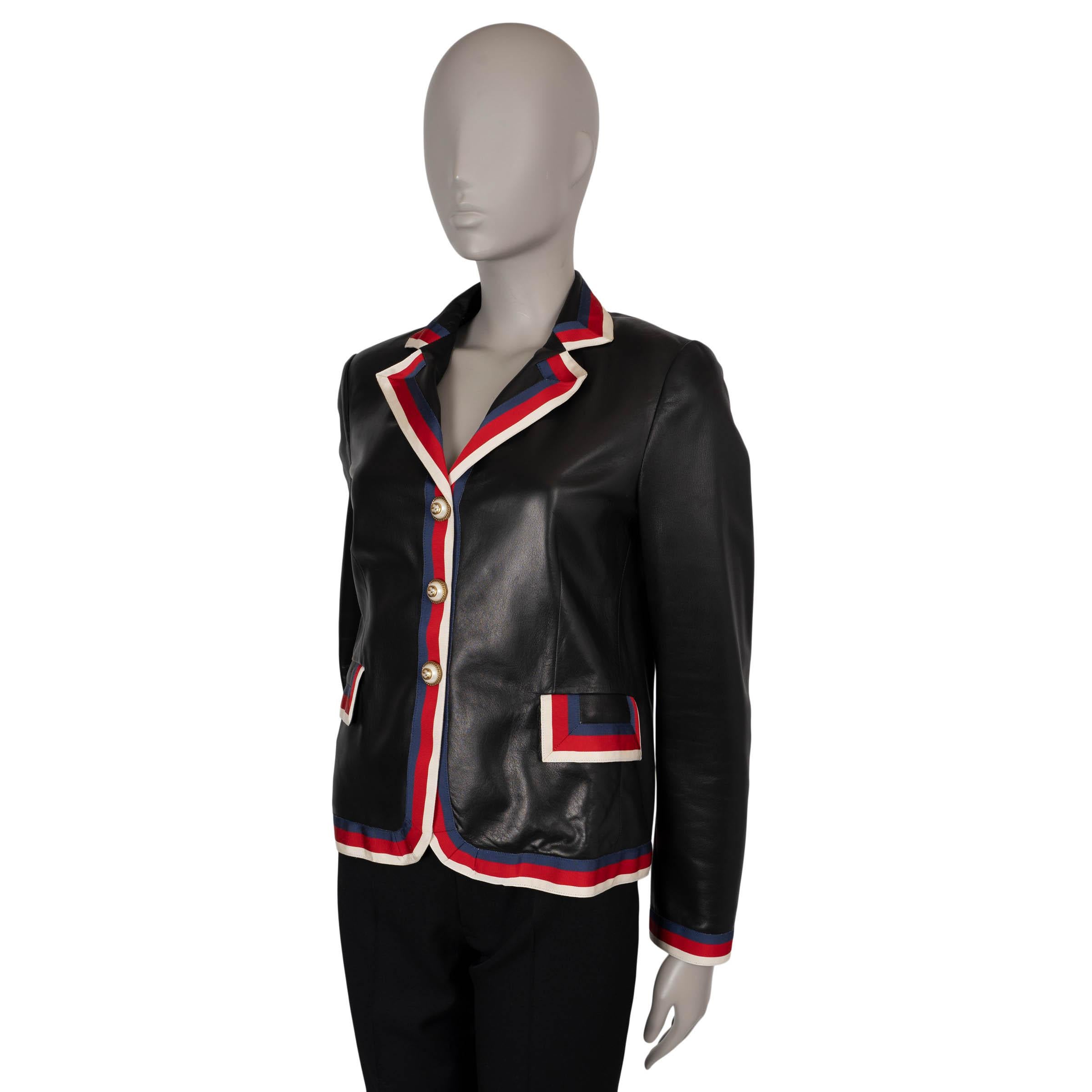 Este blazer 100% auténtico de Gucci en piel de cordero negra es toda una declaración de estilo con el bordado 