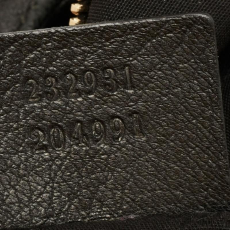 Gucci, borsa media G Wave in pelle nera e coccodrillo in vendita 5