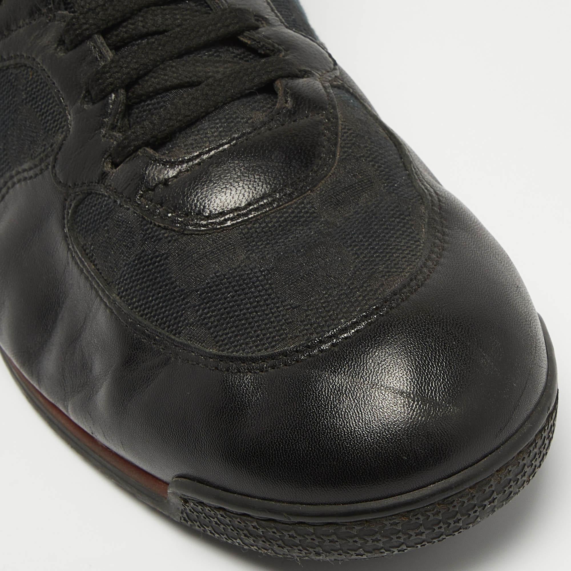 Gucci Schwarz Leder und GG Segeltuch Web Low Top Turnschuhe Größe 44,5 im Angebot 3