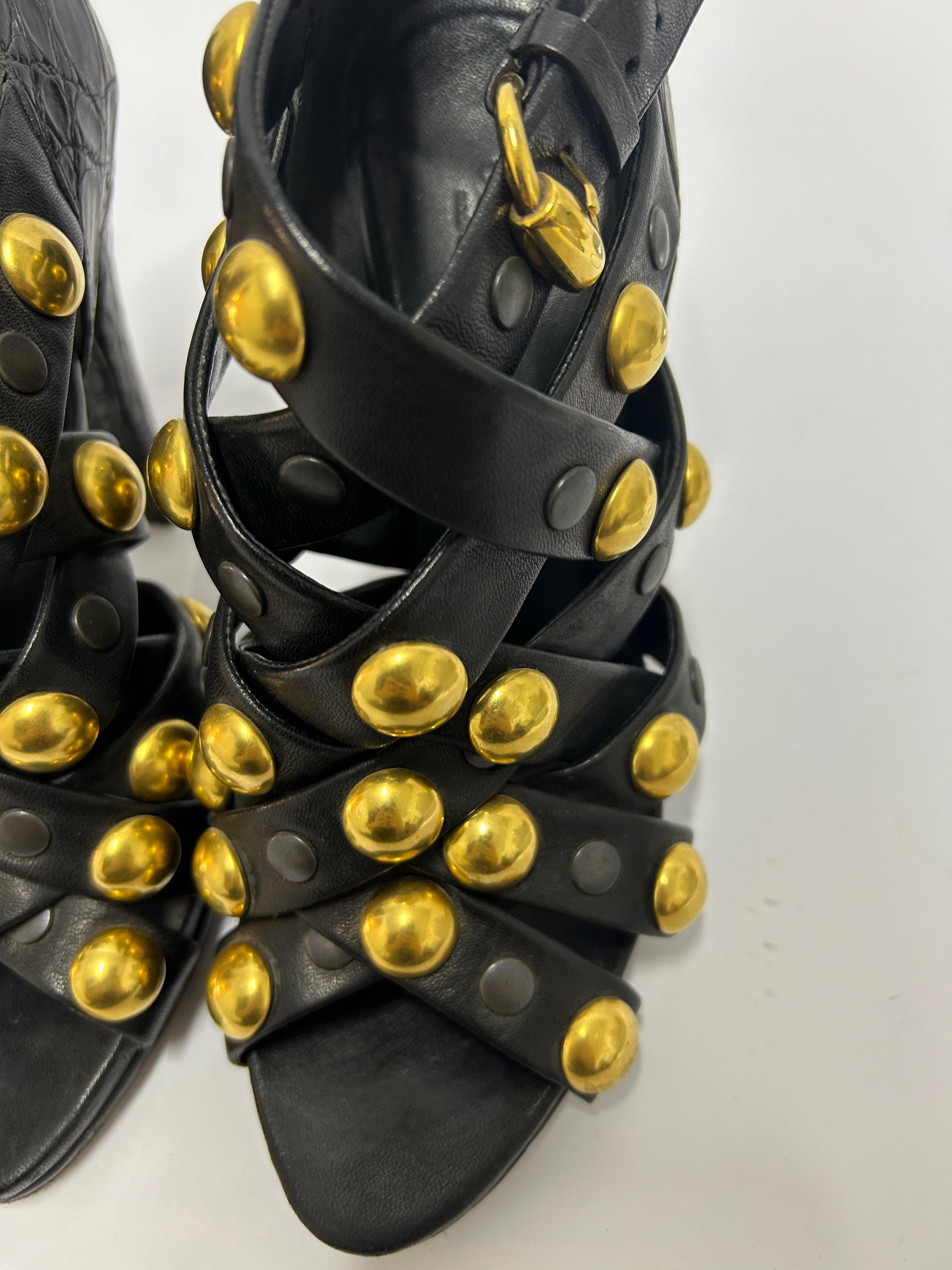 Gucci Black Leather Babouska Crisscross Booties Size EU 37 For Sale 4