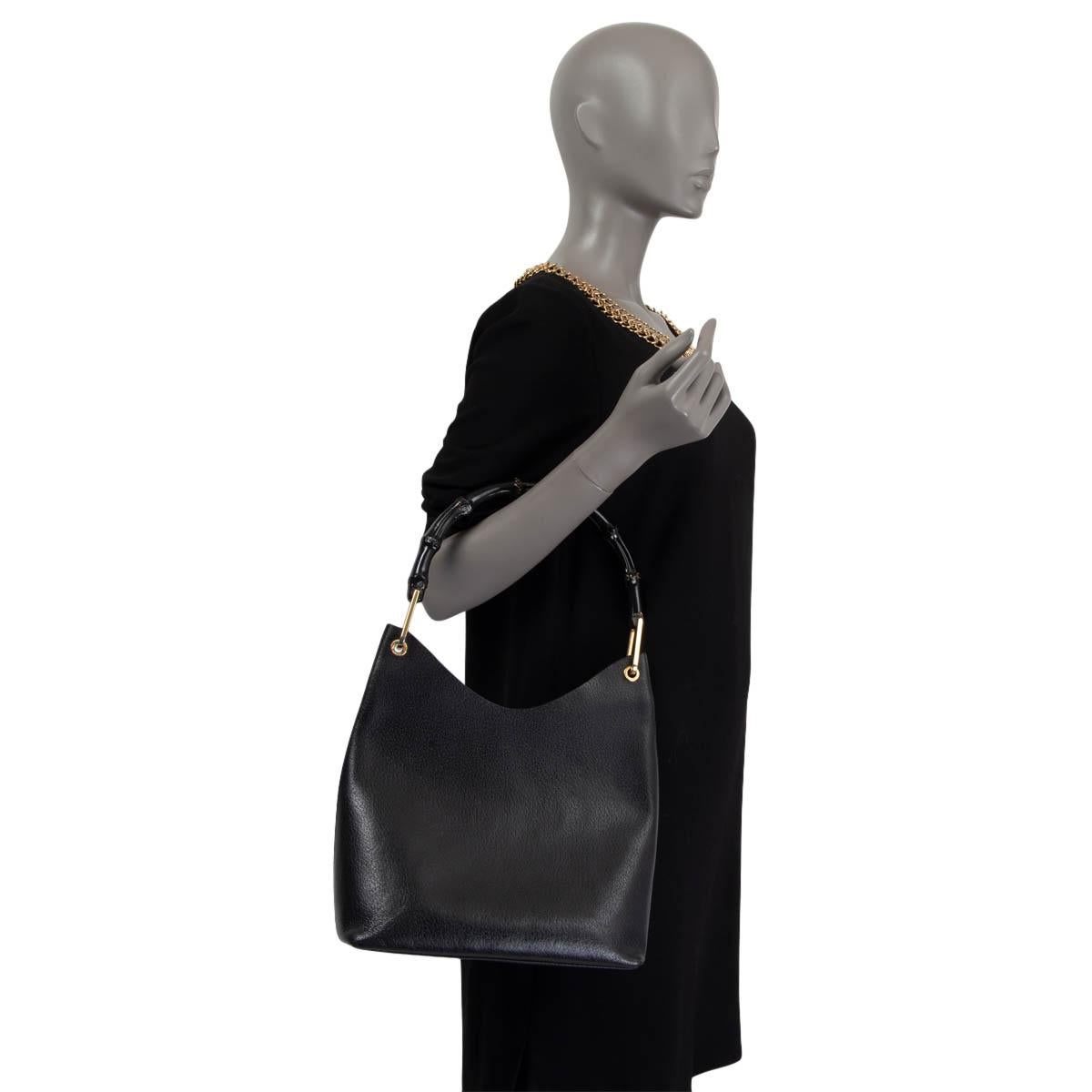 Women's GUCCI black leather BAMBOO HANDLE Hobo Shoulder Bag For Sale