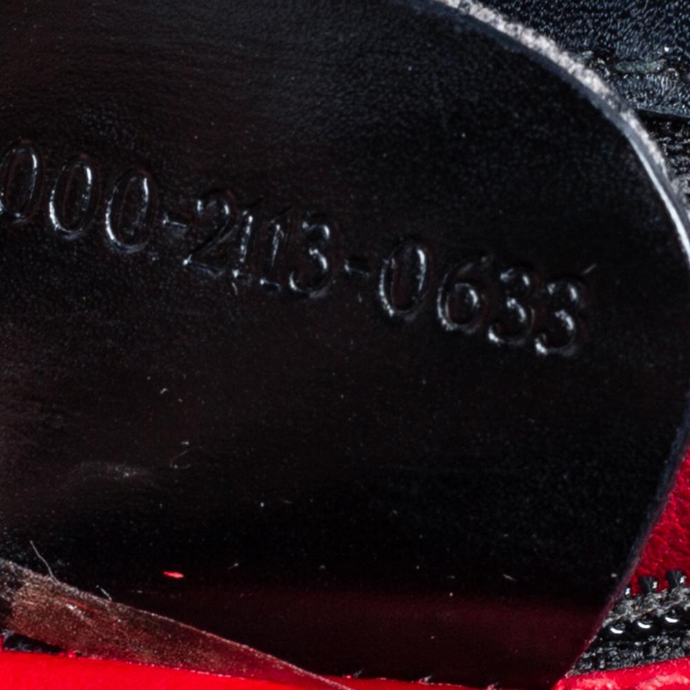 Gucci Borsa a manico superiore in pelle nera di bambù 4