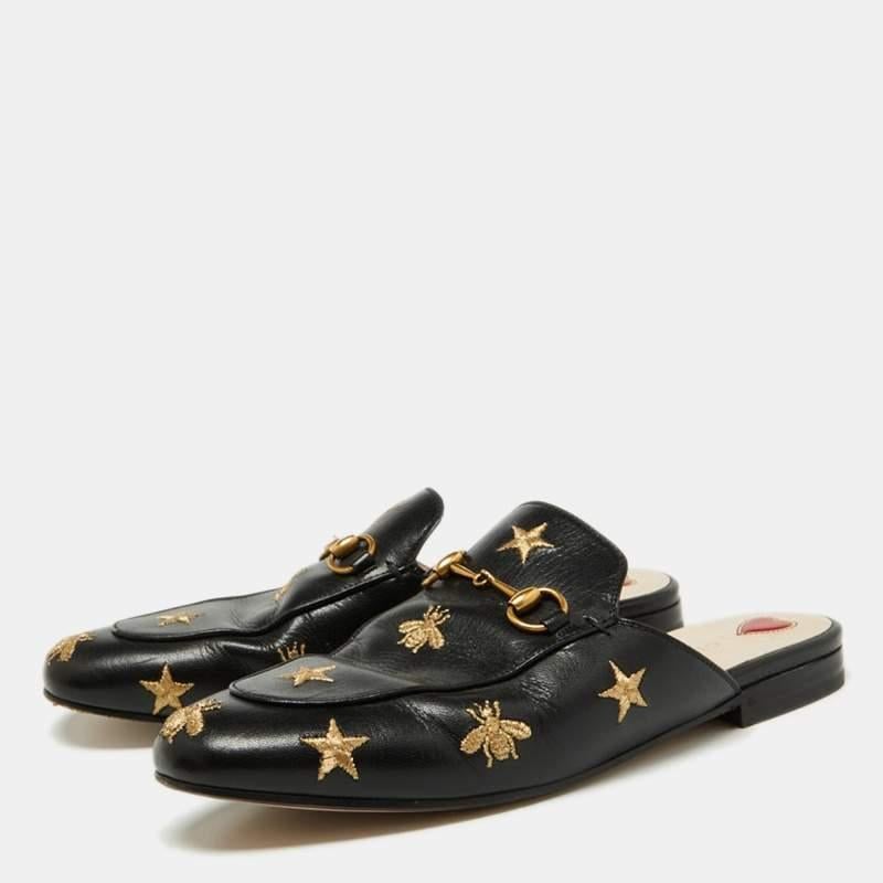 Gucci Black Leather Bee and Star Embroidered Princetown Flat Mules Size 38 In Good Condition In Dubai, Al Qouz 2