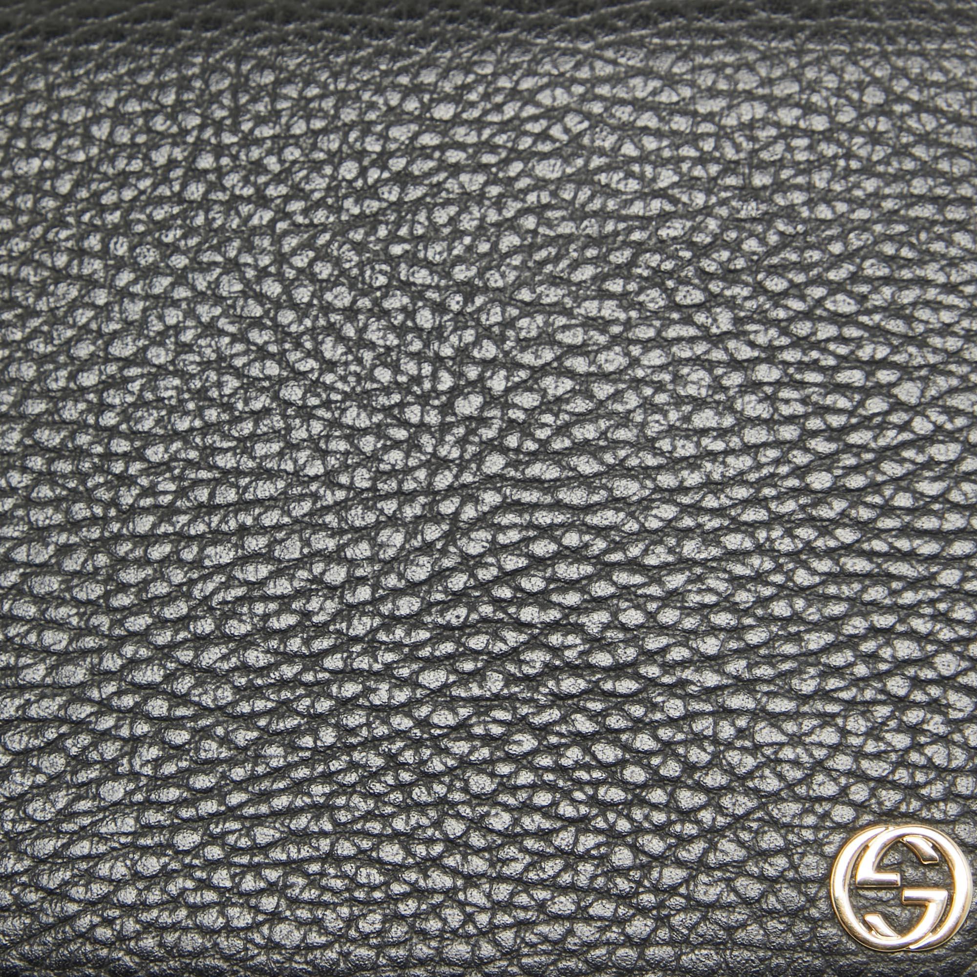 Gucci Black Leather Betty Wallet on Chain 10