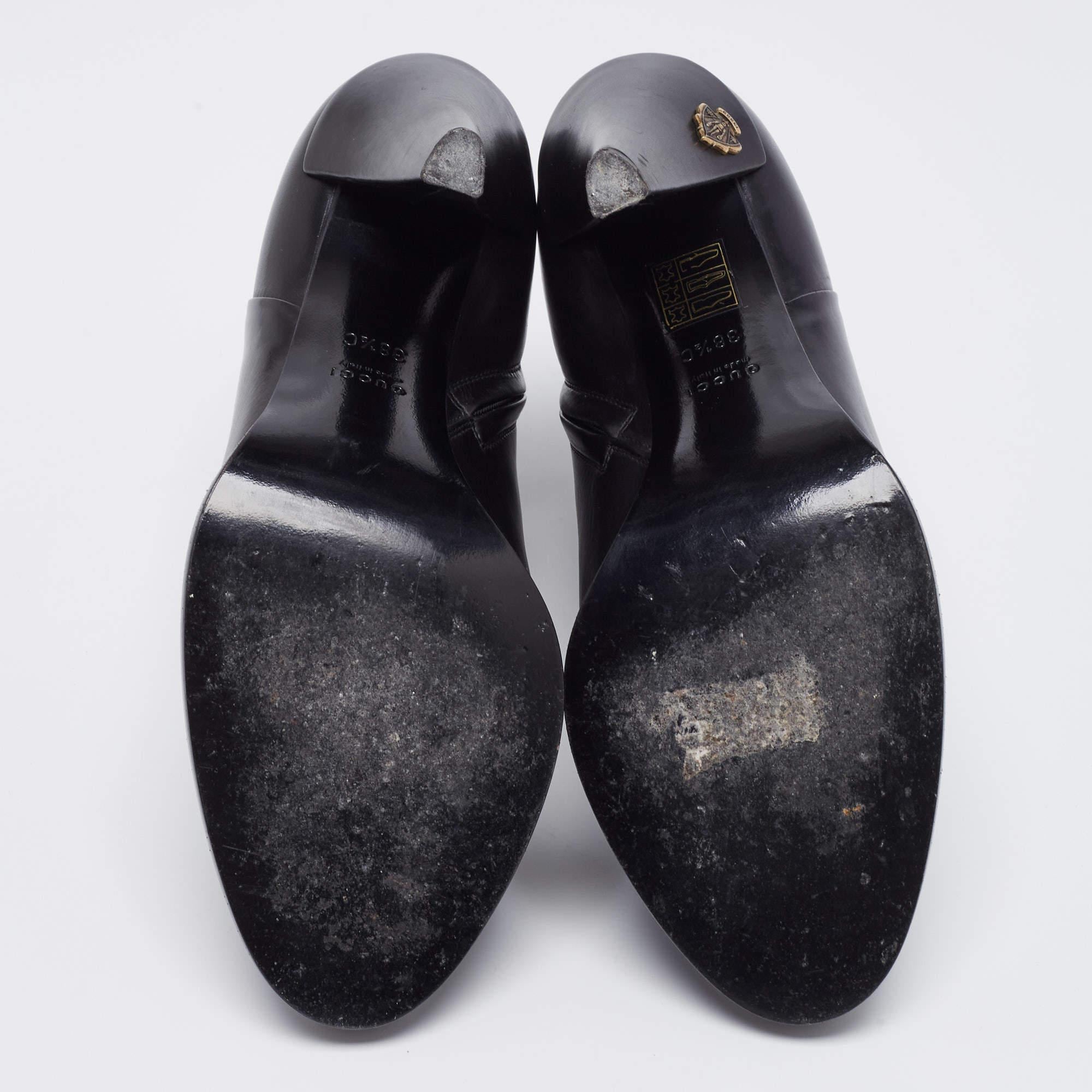 Gucci Black Leather Block Heel Ankle Boots Size 38.5 Bon état - En vente à Dubai, Al Qouz 2