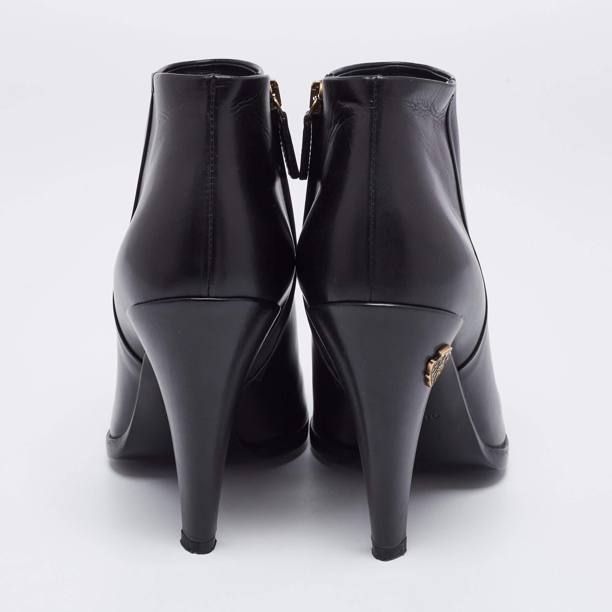 Gucci Black Leather Block Heel Ankle Boots Size 38.5 Pour femmes en vente
