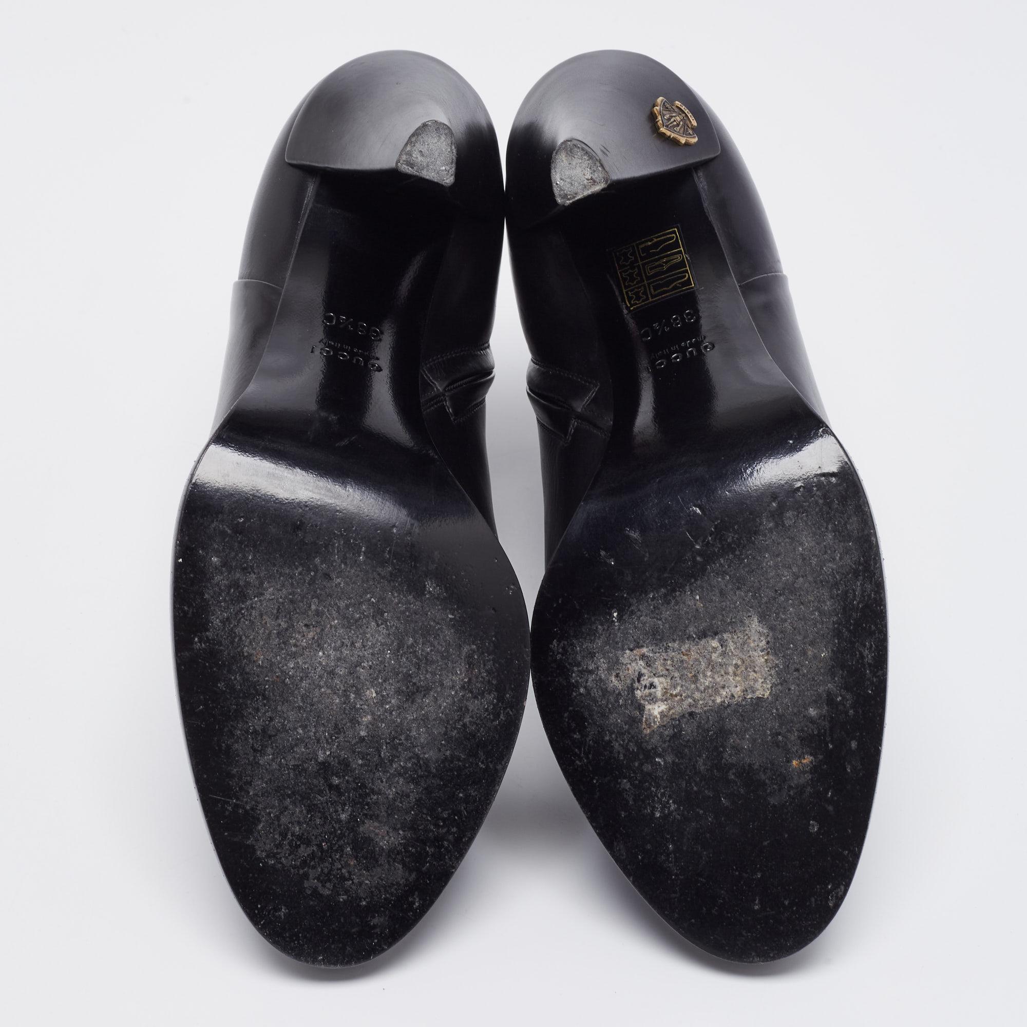Gucci - Bottines à talons blocs en cuir noir, taille 38,5 en vente 4