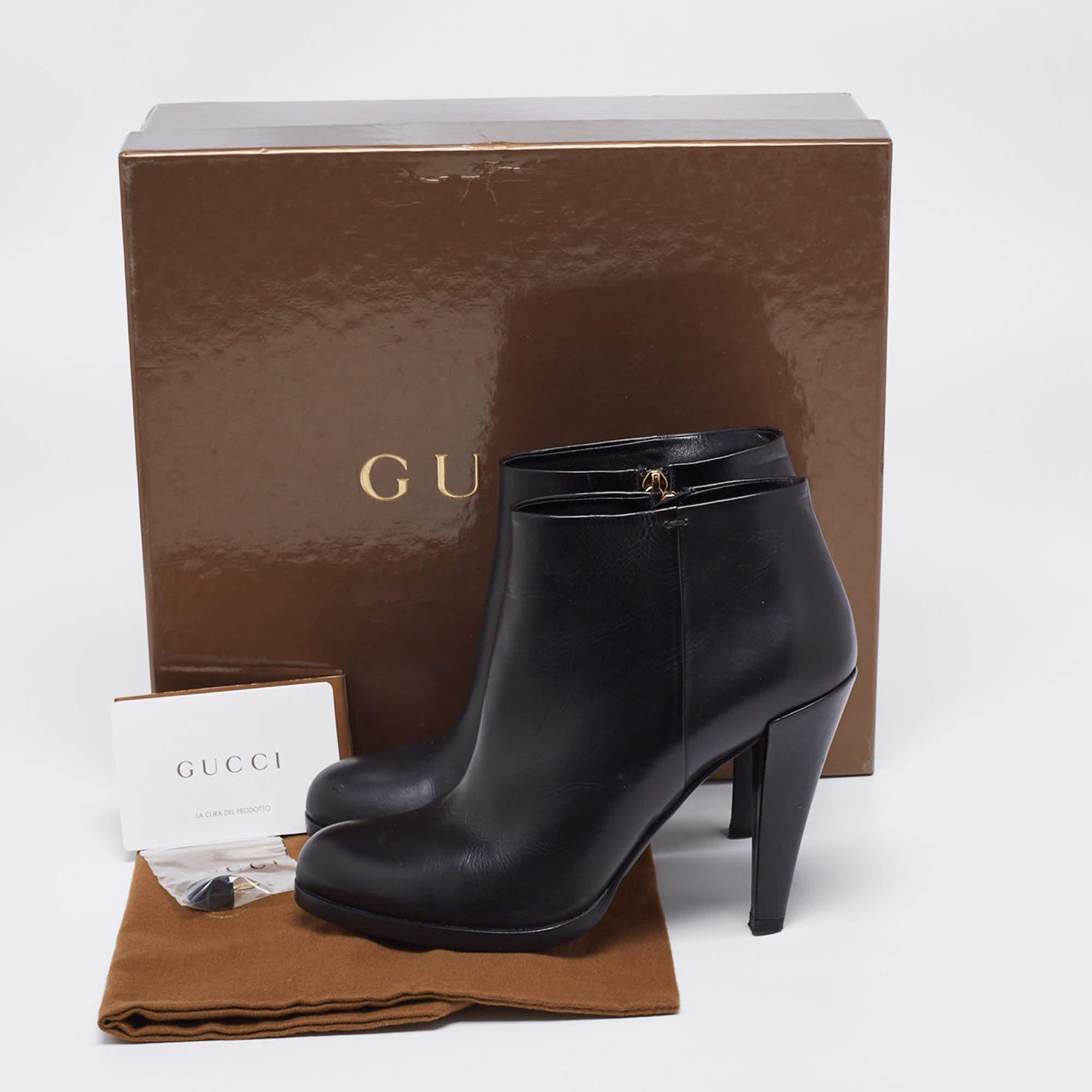 Gucci Black Leather Block Heel Ankle Boots Size 38.5 For Sale 5