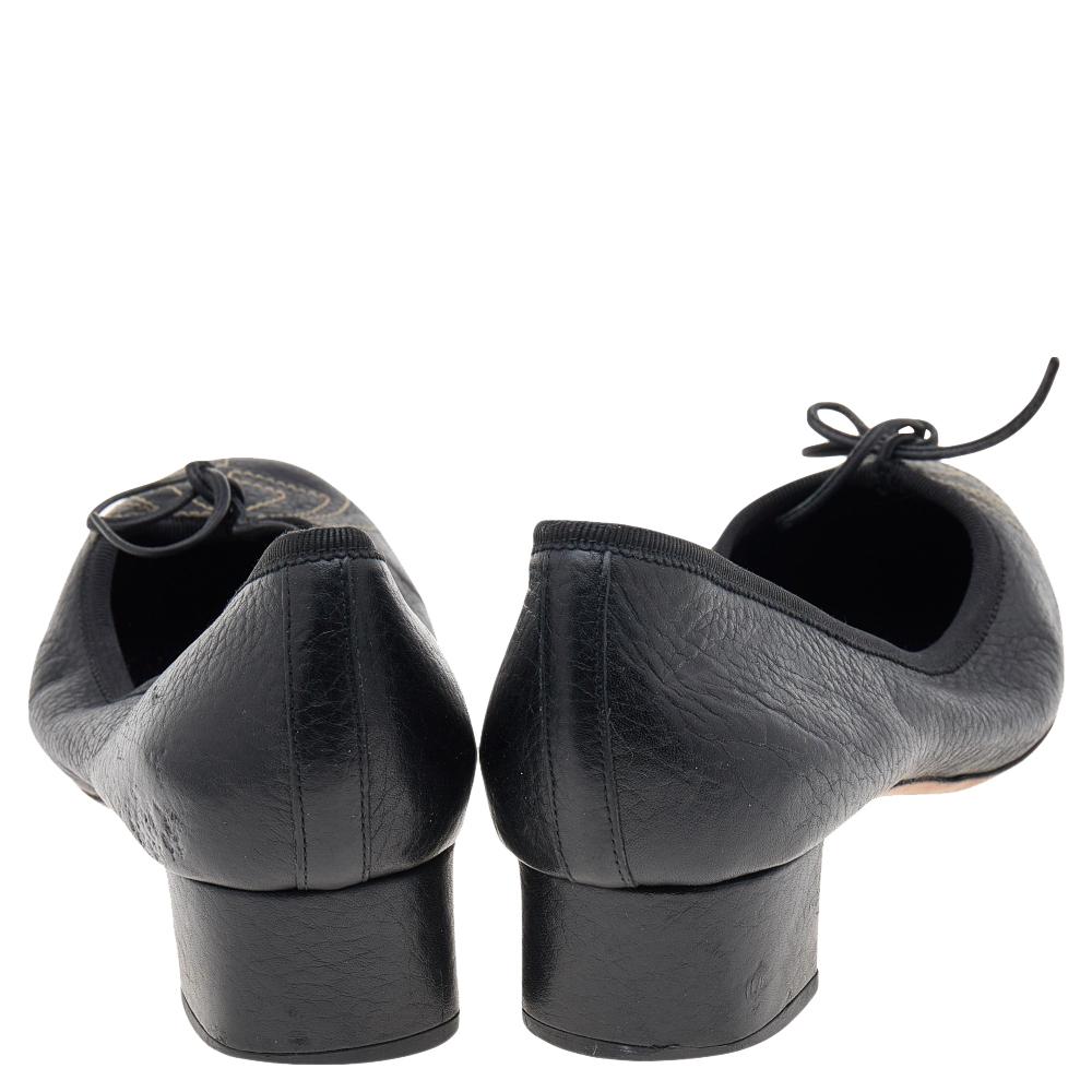 Gucci Black Leather Block Heel Pumps Size 37 For Sale 3
