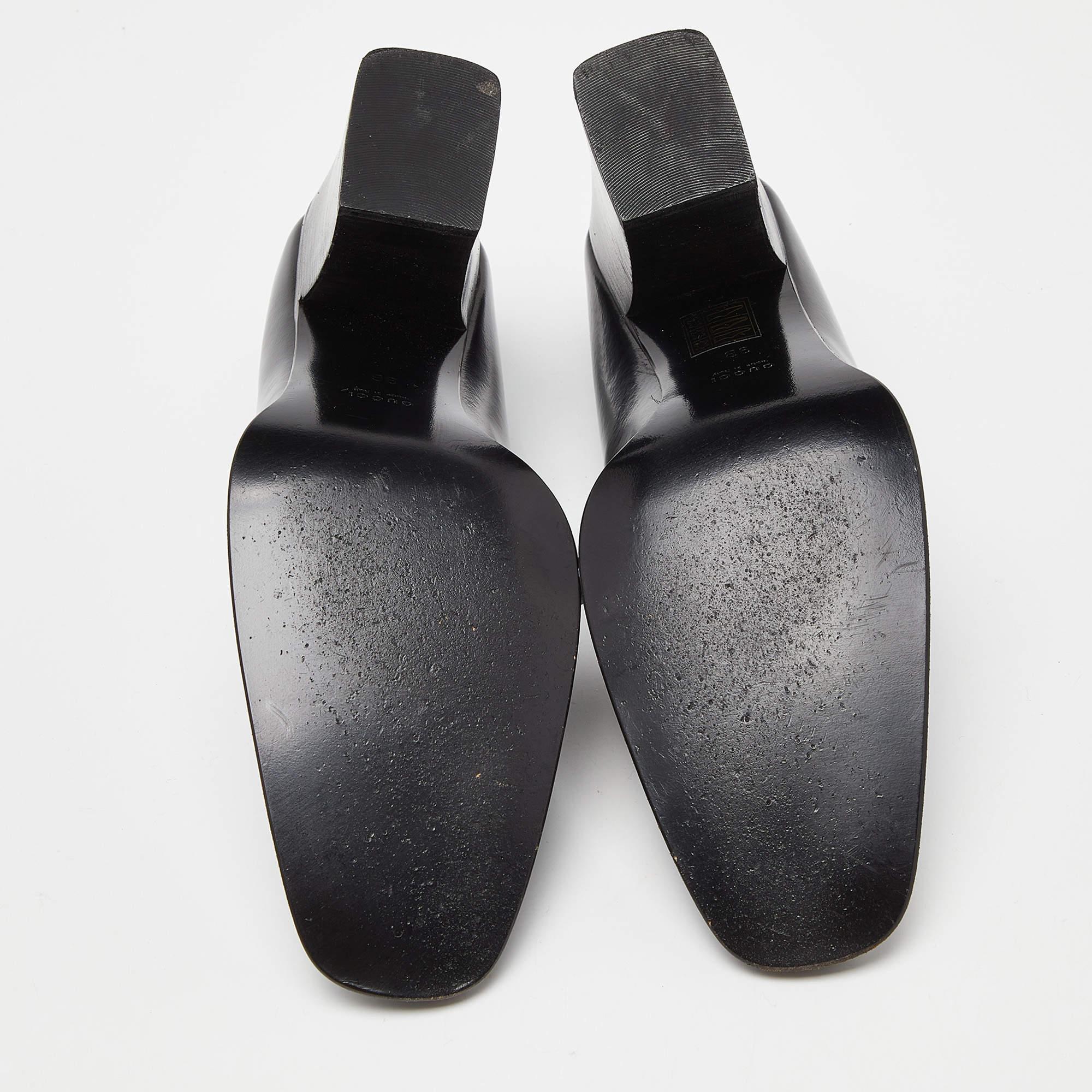 Bombas de tacón bloque de cuero negro Gucci talla 39.5 en venta 1