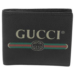 Gucci Black Leather Carrie Bifold Wallet