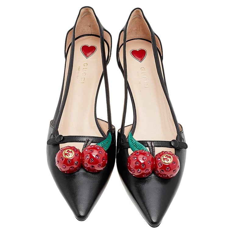 Gucci Black Leather Cherry Unia Pumps Size 39.5 at 1stDibs