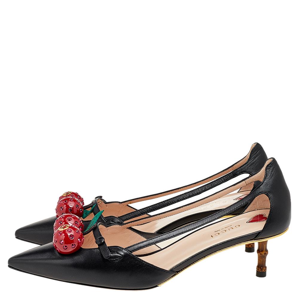 These pointed-toe pumps from Gucci have come straight from a shoe lover's dream. Crafted from black leather, detailed with cherry, and balanced on 5.5 cm bamboo heels, the pumps are lovely and gorgeous!


