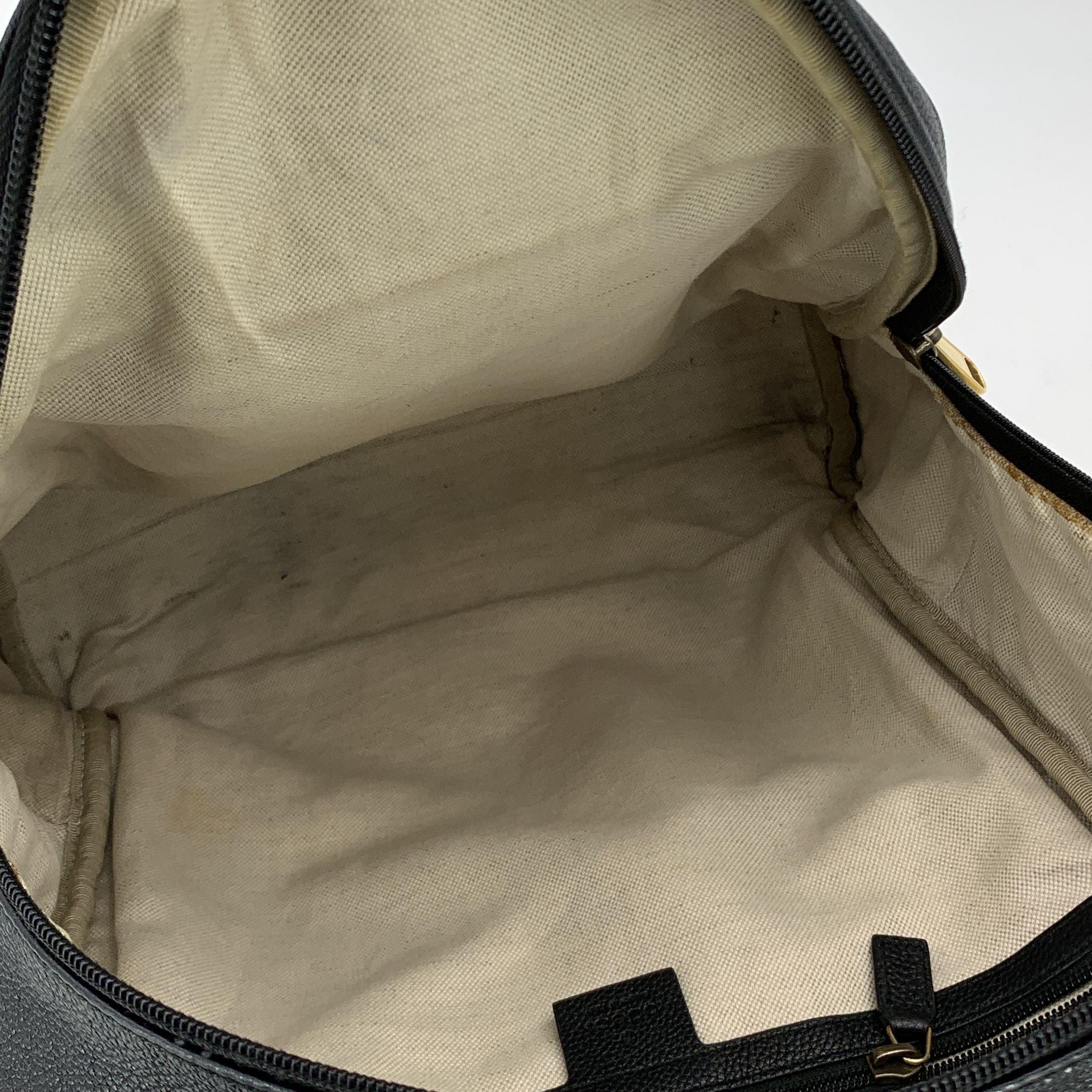 Women's or Men's Gucci Black Leather Classic Logo Print Backpack Shoulder Bag For Sale