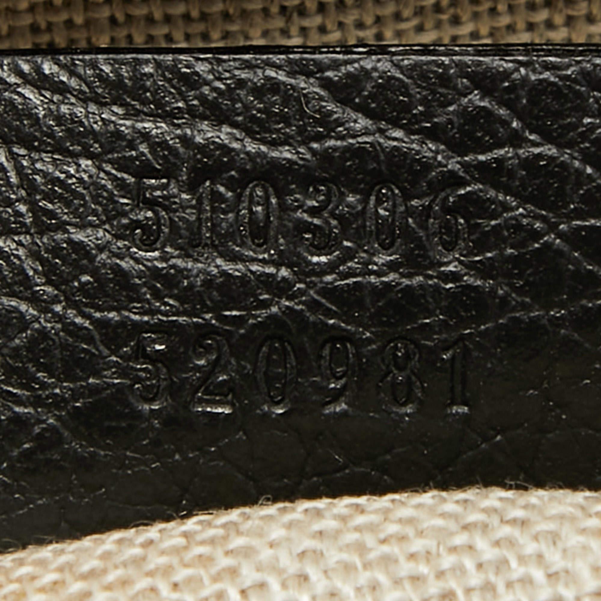 Gucci Schwarze Leder Doller Ineinandergreifende G Top Handle Bag aus Leder im Angebot 10