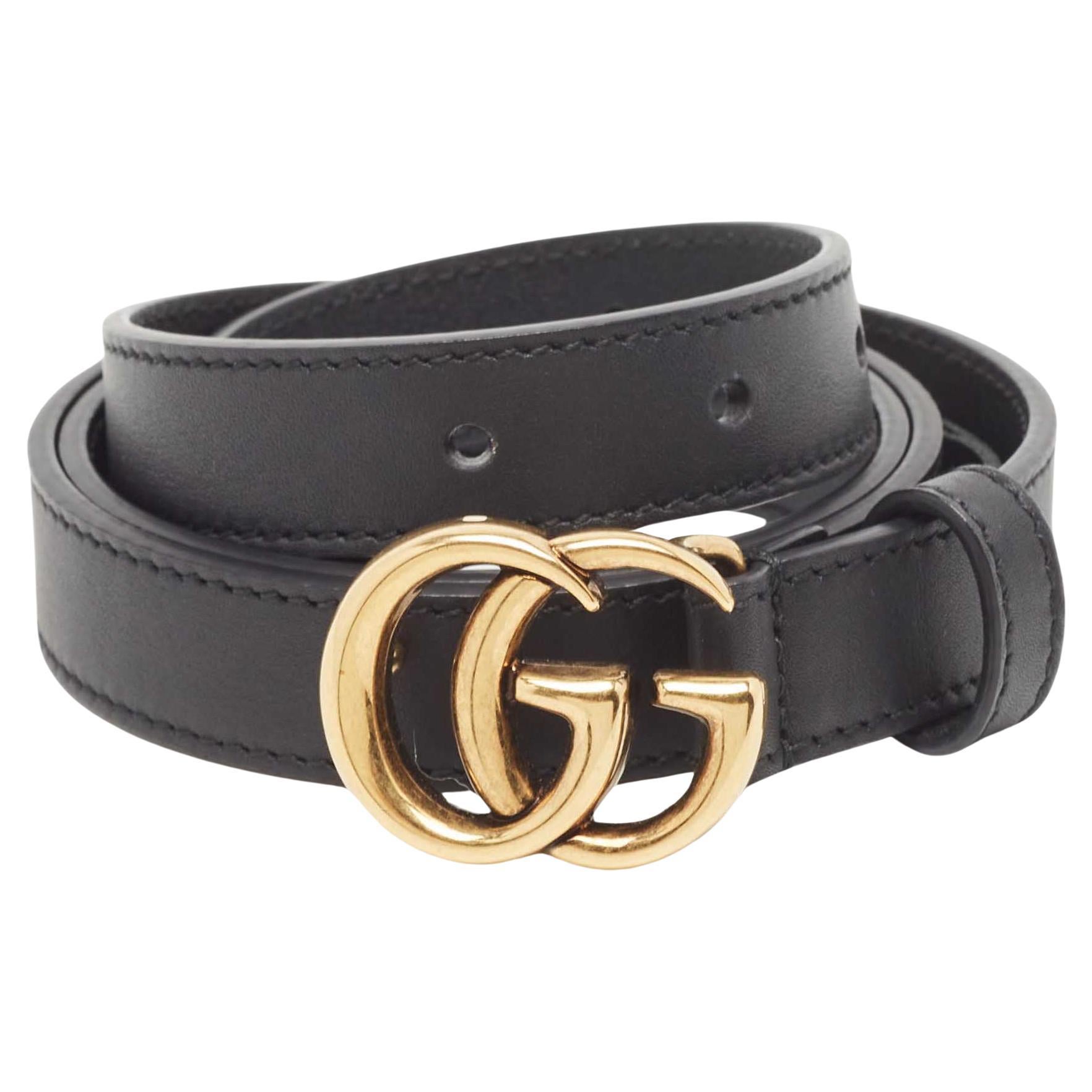 Gucci Black Leather Double G Buckle Slim Belt 85 CM For Sale