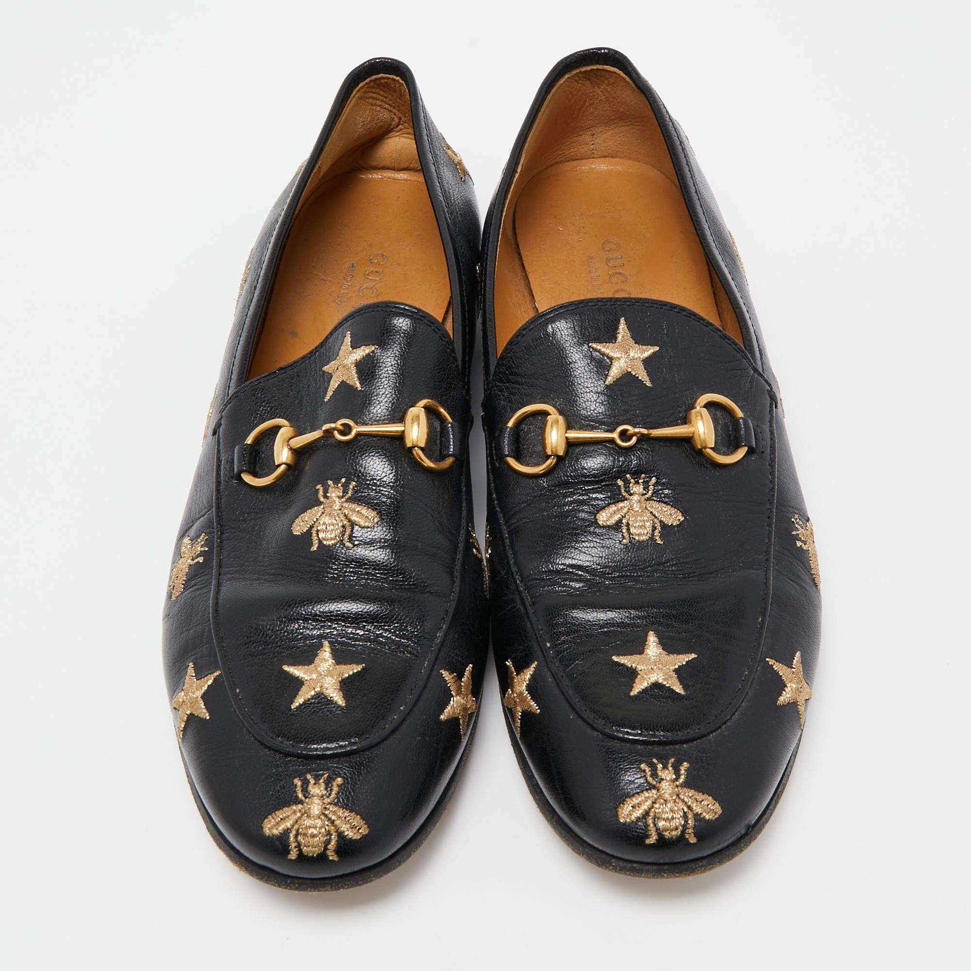 Gucci Black Leather Embroidered Slip On Loafers Size 38 In Good Condition In Dubai, Al Qouz 2