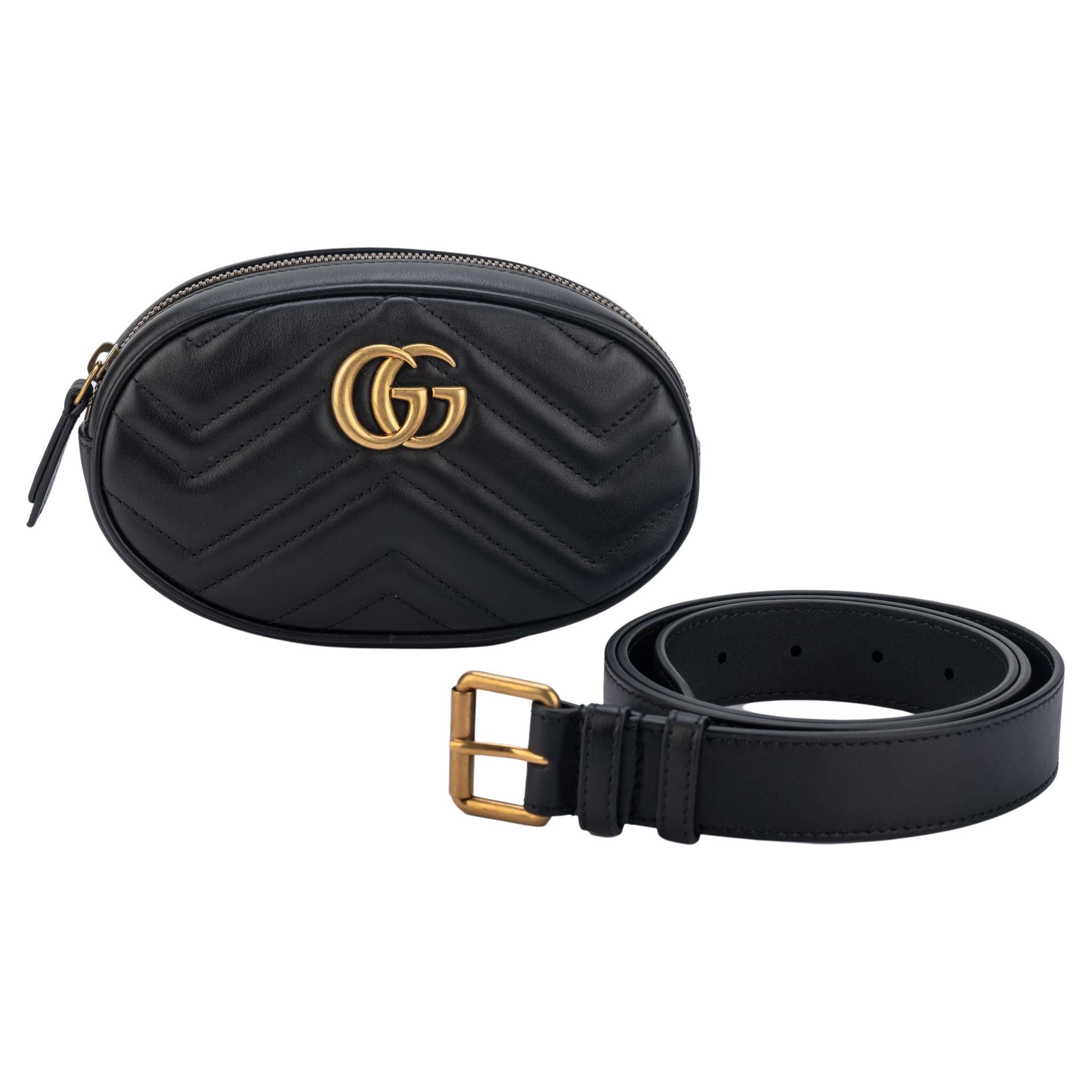 Gucci Black Leather Fanny Pack With Logo For Sale