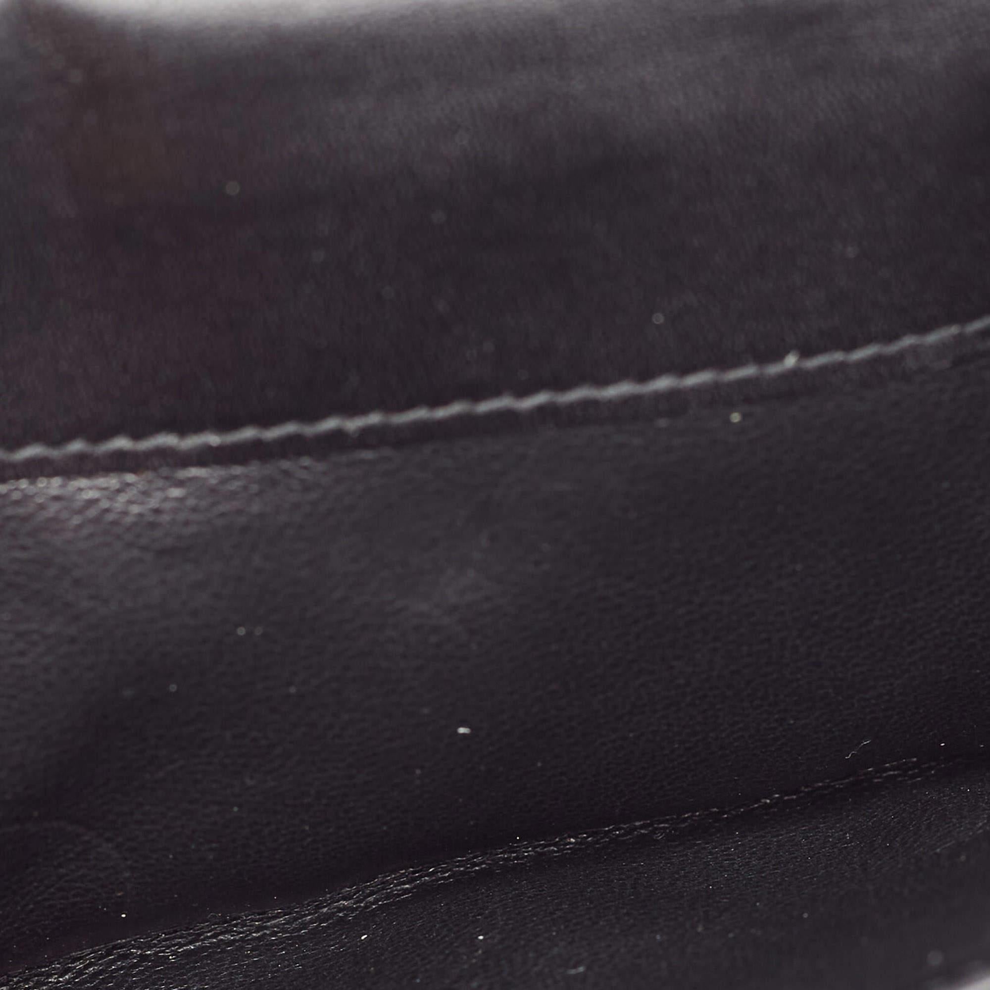 Gucci Black Leather French Wallet For Sale 3