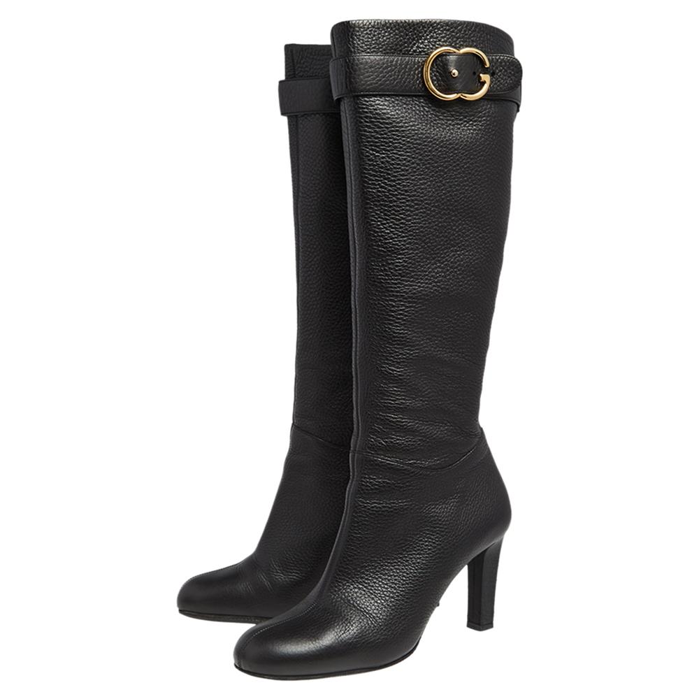 Gucci Black Leather GG Buckle Knee Length Boots Size 37.5 In Good Condition In Dubai, Al Qouz 2