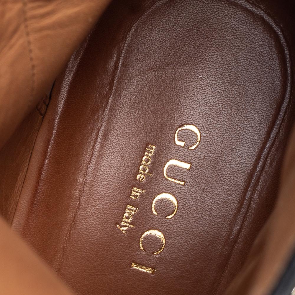 Gucci Black Leather GG Marmont Block Heel Ankle Boots Size 36.5 In Good Condition In Dubai, Al Qouz 2
