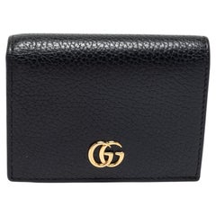 Gucci GG Marmont Kartenetui aus schwarzem Leder