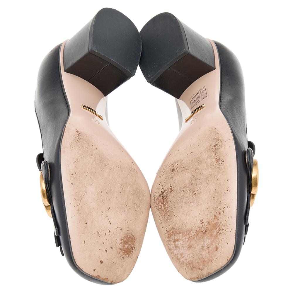 Gucci Black Leather GG Marmont Fringe Block Heel Pumps Size 39 In Good Condition In Dubai, Al Qouz 2